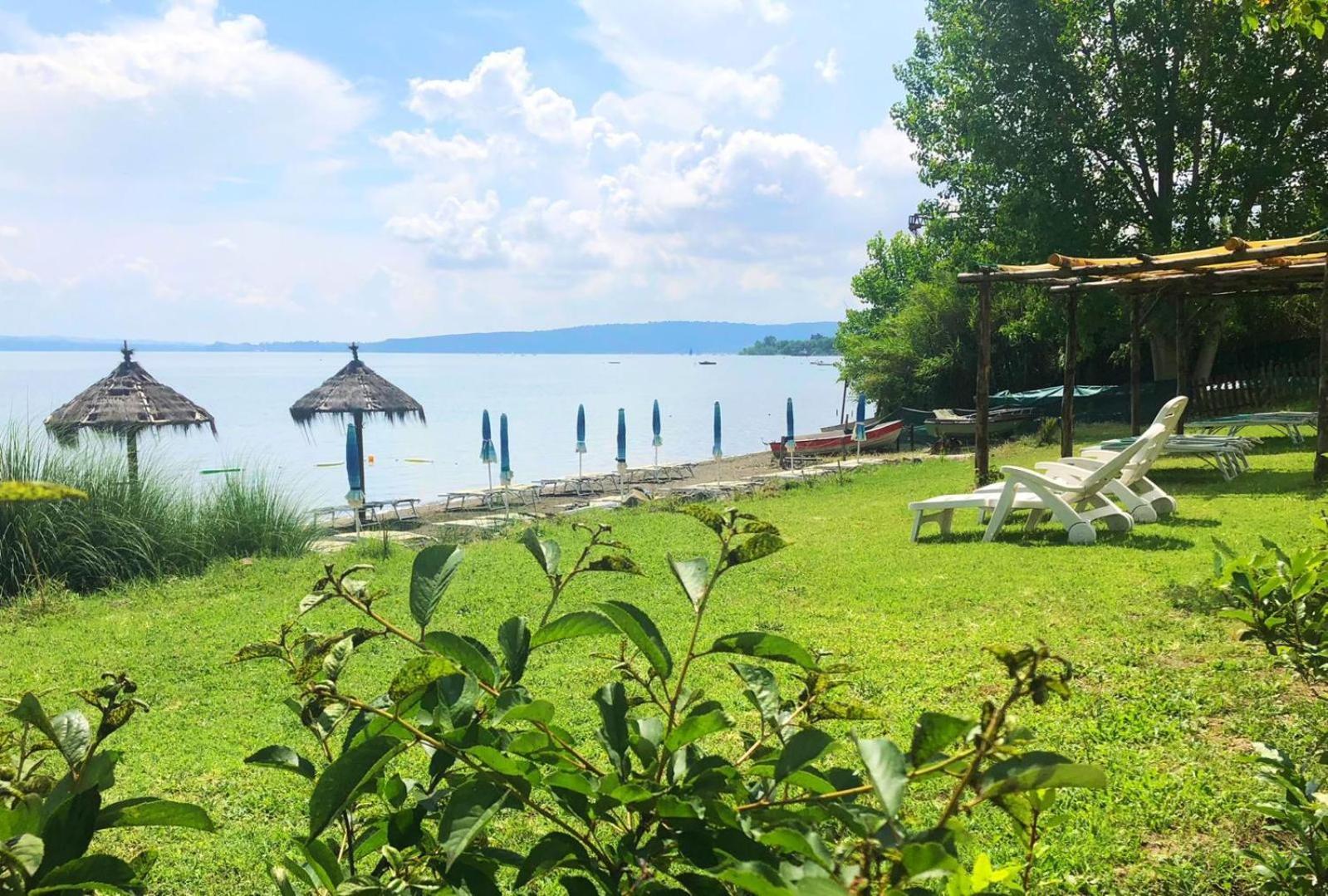 La Casa Di Nirvana Bracciano  Bagian luar foto